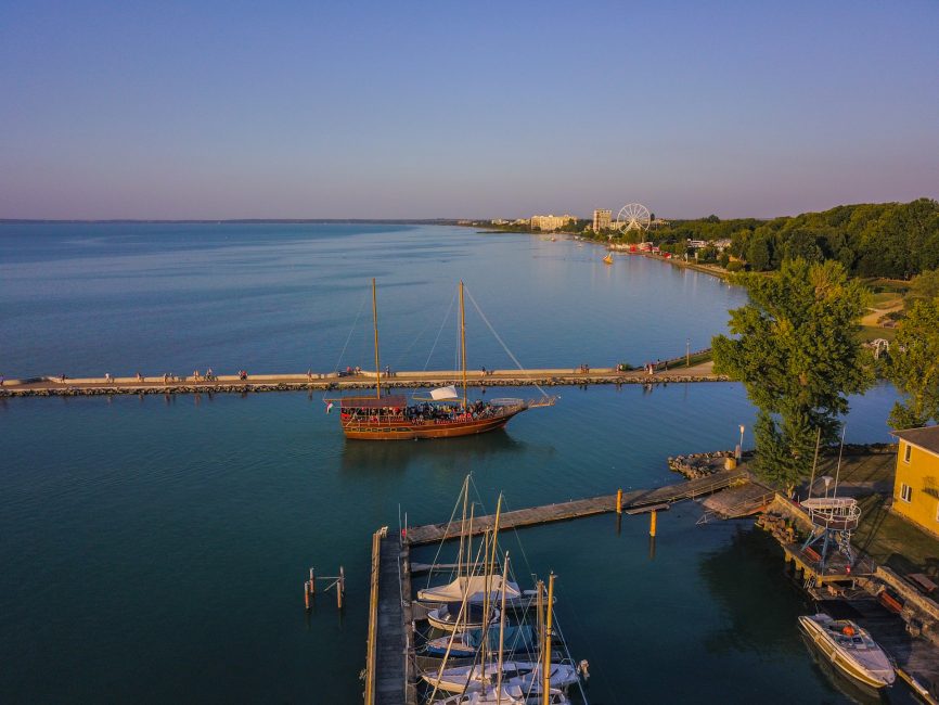 hotel yacht balaton